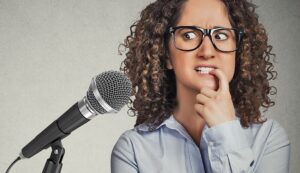kursus-public-speaking-mengapa-harus-mengatasi-glossophobia-takut-berbicara-di-depan-umum