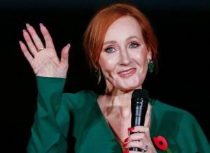 cara mengatasi rasa takut berbicara di depan umum JK Rowling