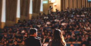 dasar-dasar public speaking