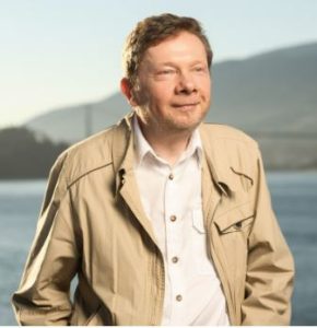 solusi mengatasi gugup saat berbicara menurut Eckhart Tolle