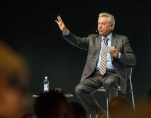 tips berbicara di depan banyak orang