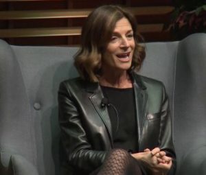 cara membujuk audiens Strategi Sukses Presentasi Persuasi Ala Ruth Zukerman