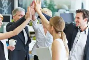 corporate culture budaya kerja tim dengan pendekatan from bored to bold juru bicara indonesia