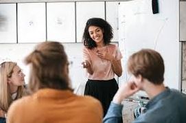 Pelatihan Powerful Presentation Online Training