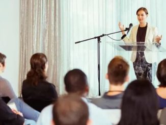 Cerita dalam presentasi yang efektif Juru Bicara Indonesia